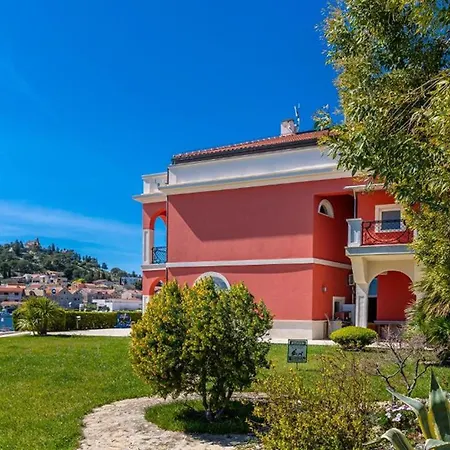 Villa Arcadium-3